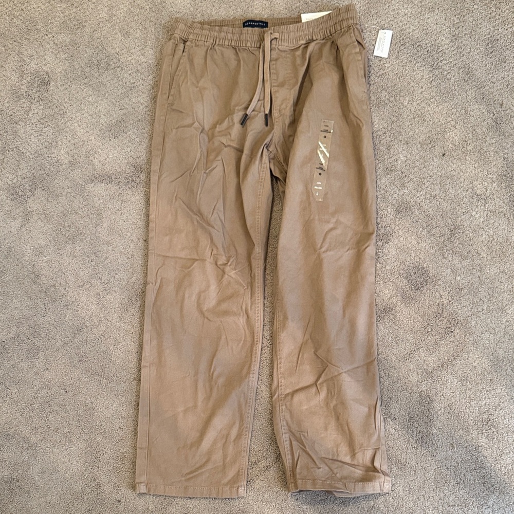Aeropostale Men's brown tan pants